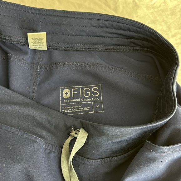 Figs Drawstring Straight Leg Scrub Pants - Picture 6 of 8
